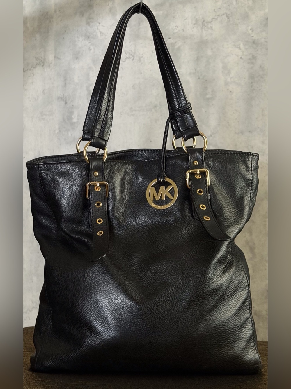 Michael Kors Black Pebbled Leather Tote Shoulder Bag Gold Buckle MK Medallion
